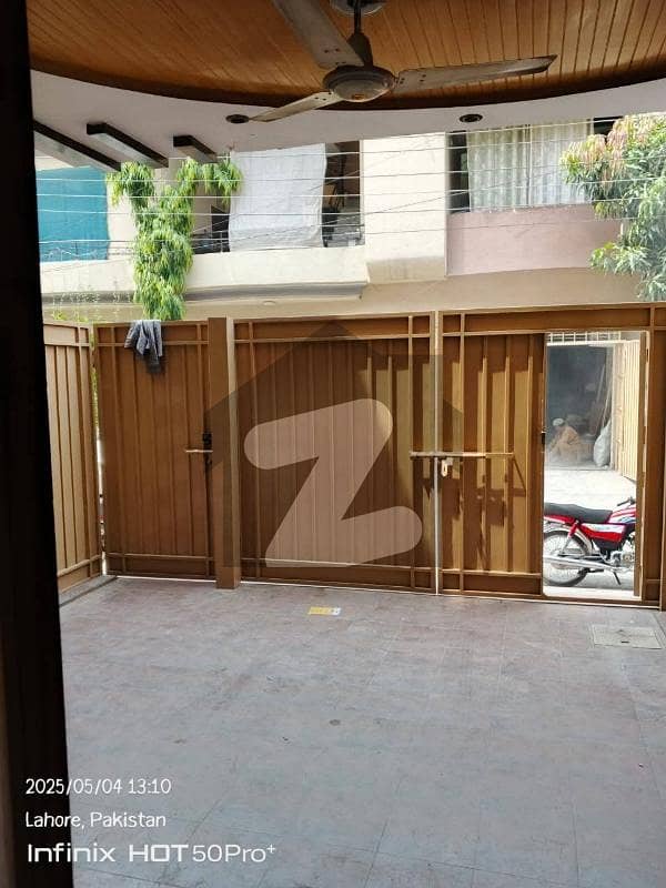 8 Marla lower portion For Rent 8 Marla lower portion For Rent