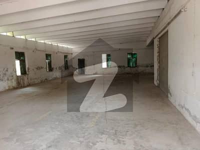 Massive 4 Kanal Commercial Space for Rent Near Airport Road! Perfect for Industrial or Commercial Use!