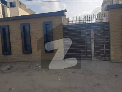 گلشنِ اقبال ٹاؤن کراچی میں 1 کنال کمرشل پلاٹ 12.0 کروڑ میں برائے فروخت۔
