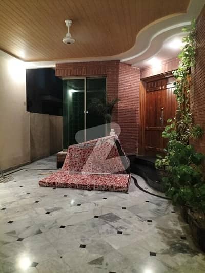 ابدالینزکوآپریٹو ہاؤسنگ سوسائٹی لاہور میں 3 کمروں کا 18 مرلہ بالائی پورشن 1.1 لاکھ میں کرایہ پر دستیاب ہے۔ ابدالینزکوآپریٹو ہاؤسنگ سوسائٹی لاہور میں 3 کمروں کا 18 مرلہ بالائی پورشن 1.1 لاکھ میں کرایہ پر دستیاب ہے۔