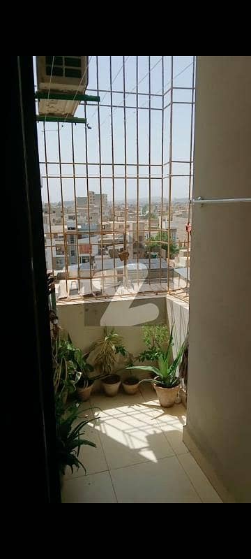 Apartment available at Nazimabad no 1 Apartment available at Nazimabad no 1