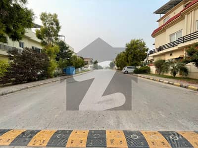 بحریہ انکلیو - سیکٹر اے بحریہ انکلیو,بحریہ ٹاؤن,اسلام آباد میں 14 مرلہ رہائشی پلاٹ 2.45 کروڑ میں برائے فروخت۔ بحریہ انکلیو - سیکٹر اے بحریہ انکلیو,بحریہ ٹاؤن,اسلام آباد میں 14 مرلہ رہائشی پلاٹ 2.45 کروڑ میں برائے فروخت۔