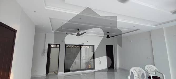 سینٹرل