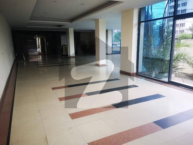 A Spacious 4 Kanal Building In Gulberg 3 A Spacious 4 Kanal Building In Gulberg 3