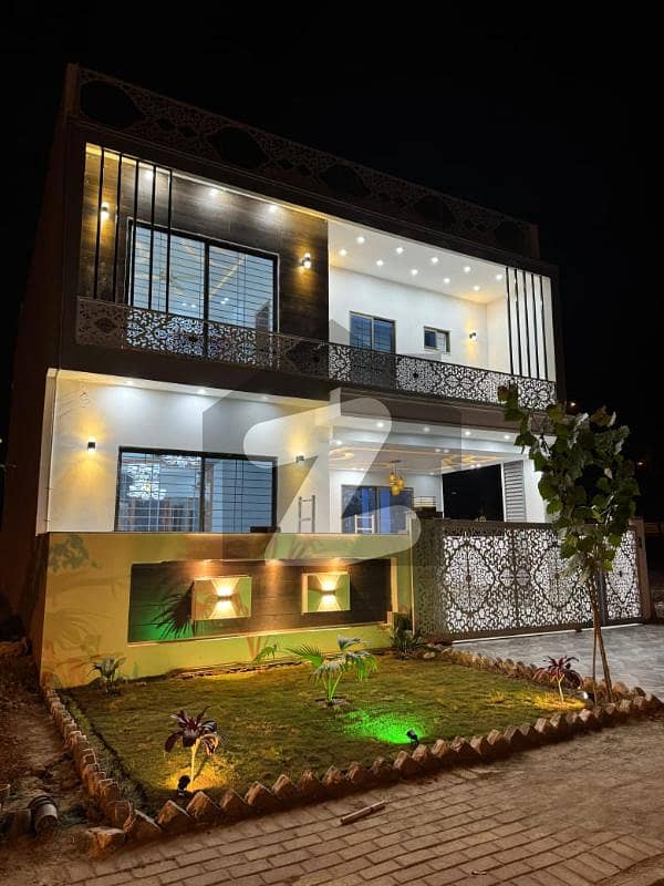 Designer house on a desirable location of Bahria enclave. Designer house on a desirable location of Bahria enclave.