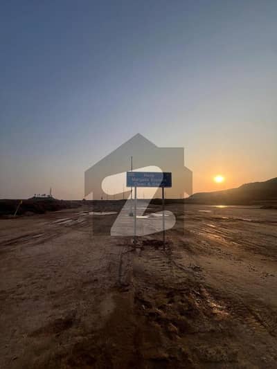 5 MARLA DEAD END CORNER PLOT WITH EXTRA LAND FOR SALE