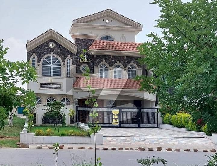 Top City 10 Marla House For Sale Top City 10 Marla House For Sale