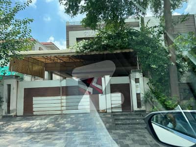 One Kanal Slightly Used Ultra-Modern Designer Bungalow For Sale At Prime Location Of DHA Lahore Near To Park Masjid & Commercial Market One Kanal Slightly Used Ultra-Modern Designer Bungalow For Sale At Prime Location Of DHA Lahore Near To Park Masjid & Commercial Market