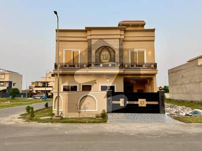 Family-Friendly 7 Marla Corner House Tour Classic Modern Design Park Facing Citi Housing Gujranwala Family-Friendly 7 Marla Corner House Tour Classic Modern Design Park Facing Citi Housing Gujranwala
