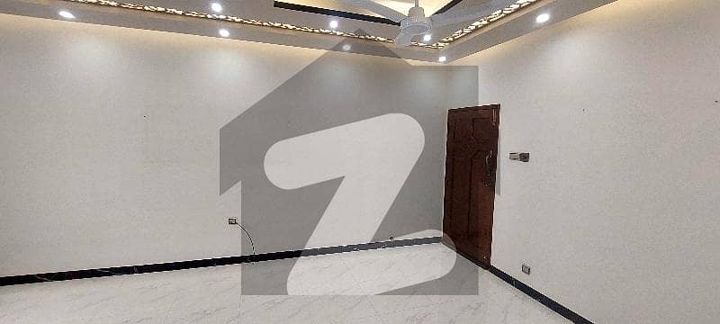 فریرے ٹاؤن کراچی میں 3 کمروں کا 7 مرلہ فلیٹ 4.25 کروڑ میں برائے فروخت۔ فریرے ٹاؤن کراچی میں 3 کمروں کا 7 مرلہ فلیٹ 4.25 کروڑ میں برائے فروخت۔