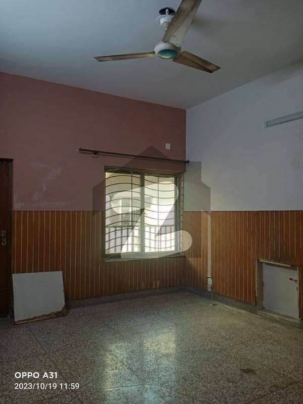 G-10, 30x60 Upper 3-Beds G-10, 30x60 Upper 3-Beds