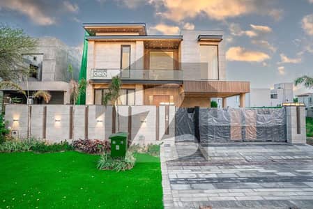 MODERN DESIGN 1 KANAL HOUSE FOR SALE IN DHA PHASE 6 AT A PRIME LOCATION