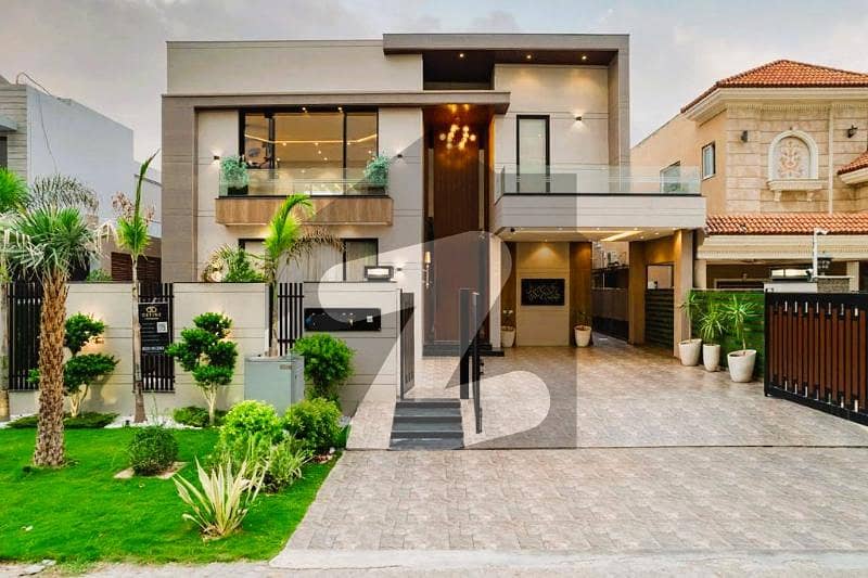 With Pool Slightly Modern Designer Villa With Pool Slightly Modern Designer Villa