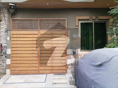 Triple Storey 3 Marla House Available In Al-Hamd Park For sale