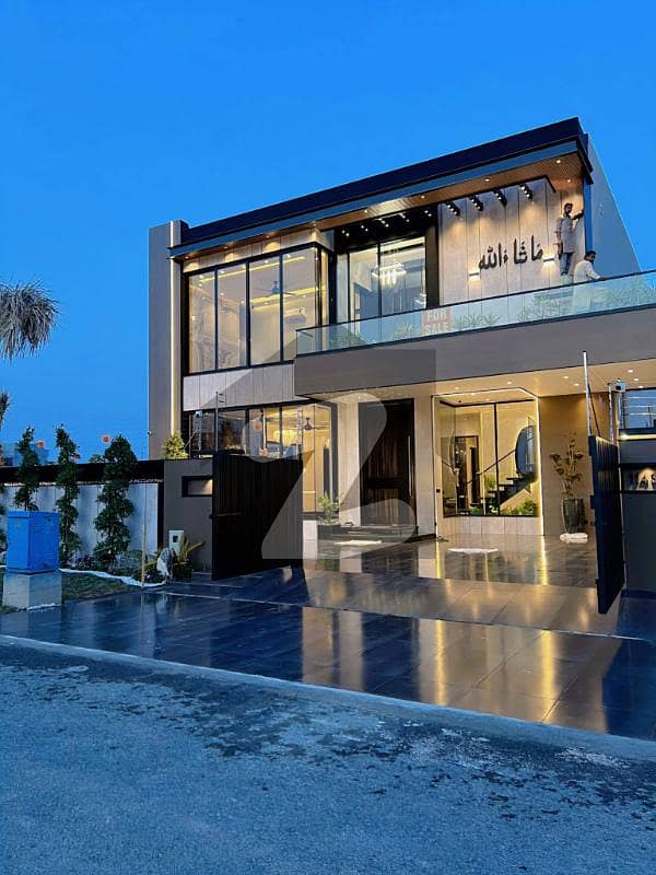 FULL FURNISHED DESIGNER VILLA FULL FURNISHED DESIGNER VILLA