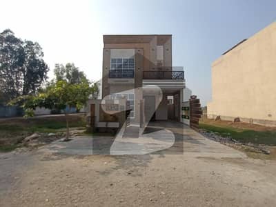 7 Marla Designer Modern Luxurious House In C Block - CPHSL 7 Marla Designer Modern Luxurious House In C Block - CPHSL