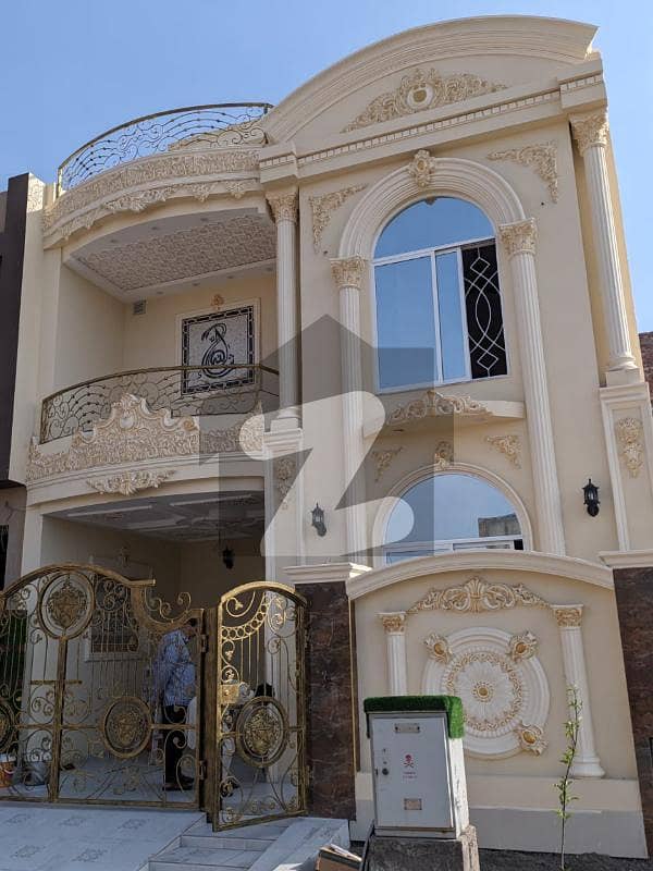 5 Marla Brand New Luxurious House For sale in Park View City Lahore 5 Marla Brand New Luxurious House For sale in Park View City Lahore