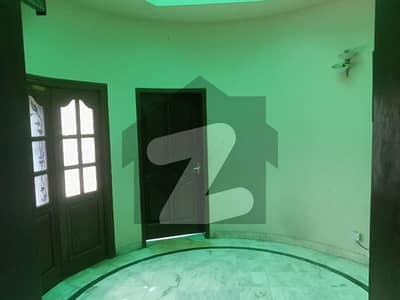 Facing park Investment Price Block Q 5 Bedroom Covered Area approximetly 7000 Sqft