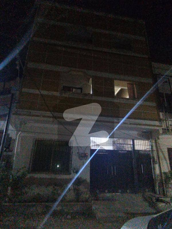 سعدی ٹاؤن سکیم 33,کراچی میں 8 کمروں کا 5 مرلہ مکان 2.05 کروڑ میں برائے فروخت۔ سعدی ٹاؤن سکیم 33,کراچی میں 8 کمروں کا 5 مرلہ مکان 2.05 کروڑ میں برائے فروخت۔