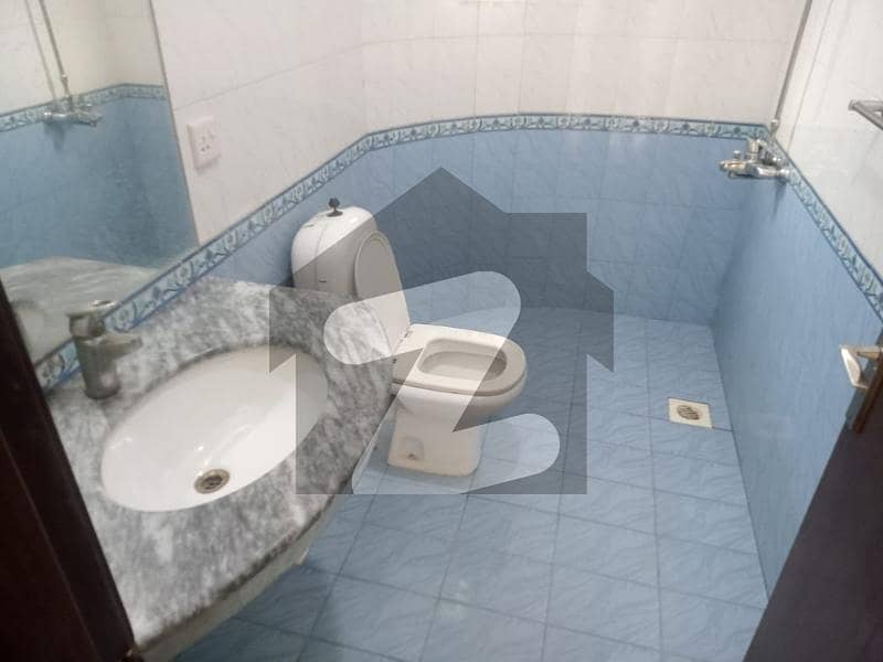 10 Marla Double Storey Full House For Rent ( Near Eden Cottages ) 10 Marla Double Storey Full House For Rent ( Near Eden Cottages )