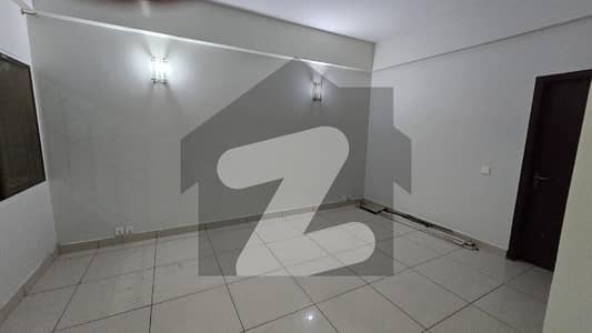 Maintained 256 sq yds House for Sale in Block L, North Nazimabad