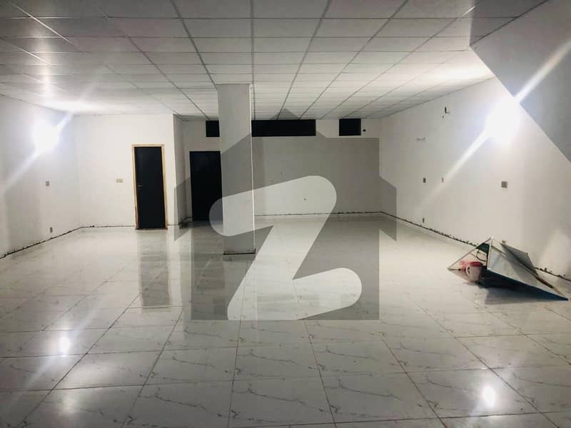 10 Marla Fully Ready To Move First Floor Available For Rent At Prime Location Of Johar Town Facing Emporium Mall Gate No 1 10 Marla Fully Ready To Move First Floor Available For Rent At Prime Location Of Johar Town Facing Emporium Mall Gate No 1