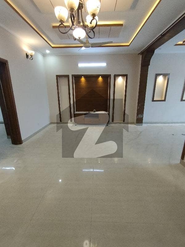 30*60 Full House Available For Rent In G13 30*60 Full House Available For Rent In G13