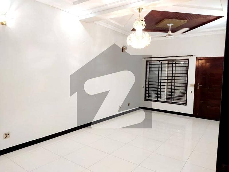 10 Marla Ground Portion Available For Rent In G13 10 Marla Ground Portion Available For Rent In G13