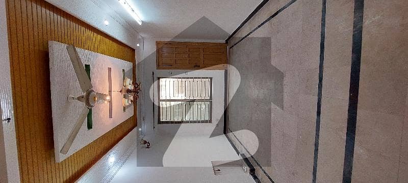 House For Rent In G-13 (10 Marla) House For Rent In G-13 (10 Marla)