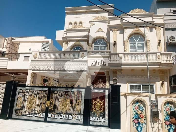 Beautiful And Lavish House Beautiful And Lavish House