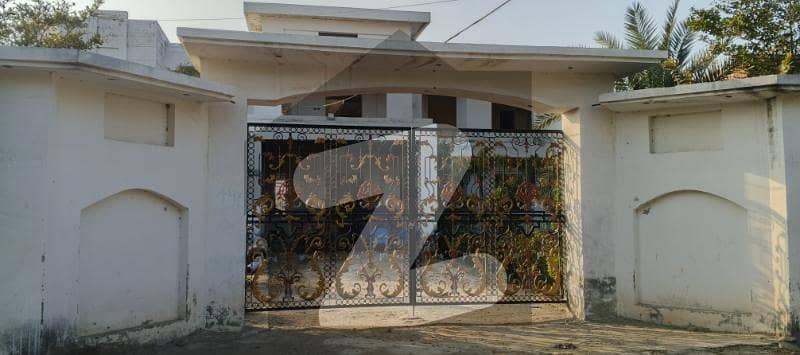 بیدیاں روڈ لاہور میں 8 کمروں کا 2 کنال فارم ہاؤس 3.75 کروڑ میں برائے فروخت۔ بیدیاں روڈ لاہور میں 8 کمروں کا 2 کنال فارم ہاؤس 3.75 کروڑ میں برائے فروخت۔