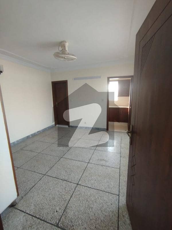 G-10-4 Full House Available For Rent G-10-4 Full House Available For Rent