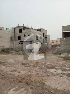 10 Marla Main location Plot in Manik Block 10 Marla Main location Plot in Manik Block