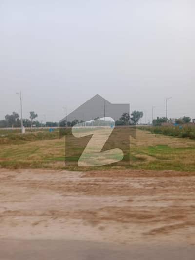 ڈی ایچ اے فیز 8 - بلاک ایکس فیز 8,ڈیفنس (ڈی ایچ اے),لاہور میں 10 مرلہ رہائشی پلاٹ 1.85 کروڑ میں برائے فروخت۔ ڈی ایچ اے فیز 8 - بلاک ایکس فیز 8,ڈیفنس (ڈی ایچ اے),لاہور میں 10 مرلہ رہائشی پلاٹ 1.85 کروڑ میں برائے فروخت۔