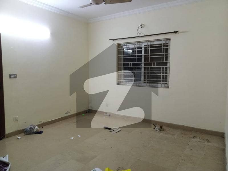 آئی ۔ 10 اسلام آباد میں 3 کمروں کا 5 مرلہ مکان 3.85 کروڑ میں برائے فروخت۔ آئی ۔ 10 اسلام آباد میں 3 کمروں کا 5 مرلہ مکان 3.85 کروڑ میں برائے فروخت۔