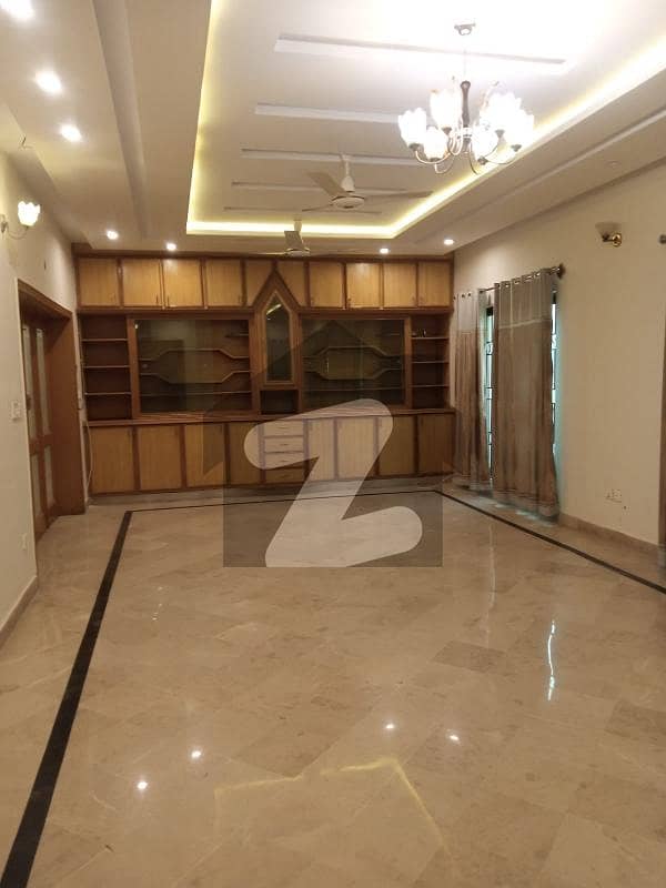 6 Bed Full House Available For Rent In F11
