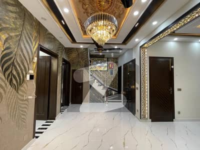 بحریہ ٹاؤن سیکٹرڈی بحریہ ٹاؤن,لاہور میں 3 کمروں کا 5 مرلہ مکان 2.8 کروڑ میں برائے فروخت۔ بحریہ ٹاؤن سیکٹرڈی بحریہ ٹاؤن,لاہور میں 3 کمروں کا 5 مرلہ مکان 2.8 کروڑ میں برائے فروخت۔