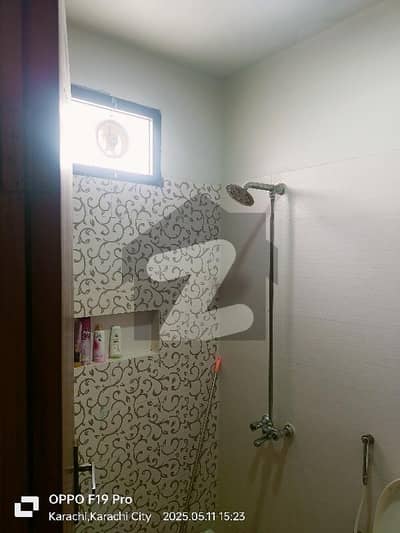 250 Sqyd Portion For Rent