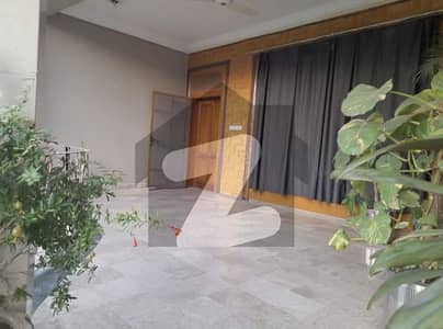 حیات آباد فیز 2 - جے2 حیات آباد فیز 2,حیات آباد,پشاور میں 3 کمروں کا 1 کنال زیریں پورشن 1.5 لاکھ میں کرایہ پر دستیاب ہے۔ حیات آباد فیز 2 - جے2 حیات آباد فیز 2,حیات آباد,پشاور میں 3 کمروں کا 1 کنال زیریں پورشن 1.5 لاکھ میں کرایہ پر دستیاب ہے۔