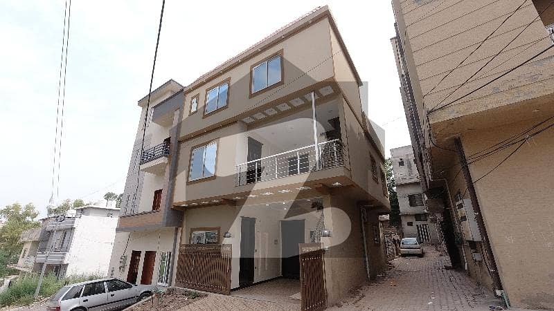 Prime Location House For sale In Gulraiz Housing Society Phase 2 Prime Location House For sale In Gulraiz Housing Society Phase 2