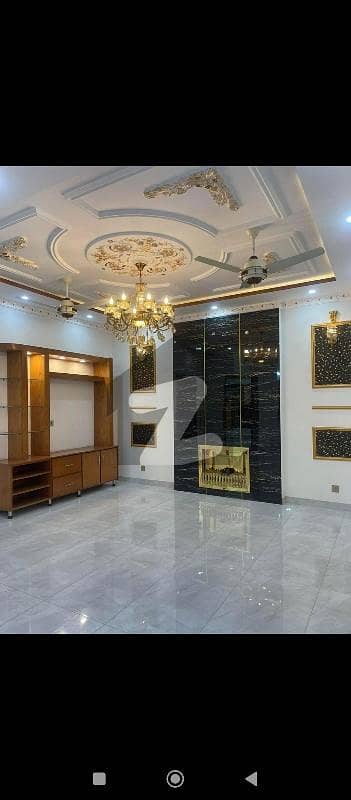 10 MARLA BRAND NEW TYPE UPPER PORTION AVAILABLE FOR RENT AT TARIQ GARDEN