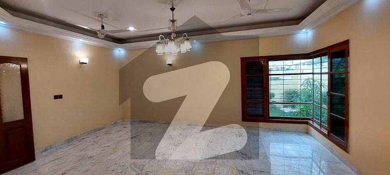 ڈی ایچ اے فیز 6 ڈی ایچ اے ڈیفینس,کراچی میں 5 کمروں کا 1 کنال مکان 4.0 لاکھ میں کرایہ پر دستیاب ہے۔ ڈی ایچ اے فیز 6 ڈی ایچ اے ڈیفینس,کراچی میں 5 کمروں کا 1 کنال مکان 4.0 لاکھ میں کرایہ پر دستیاب ہے۔