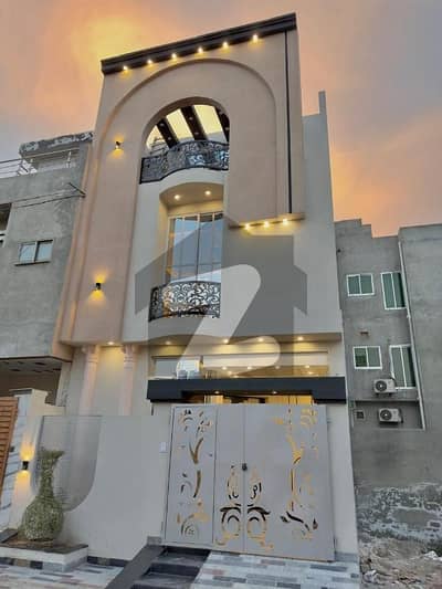 Prime Location In Al Haram Garden House Sized 3 Marla For sale Prime Location In Al Haram Garden House Sized 3 Marla For sale