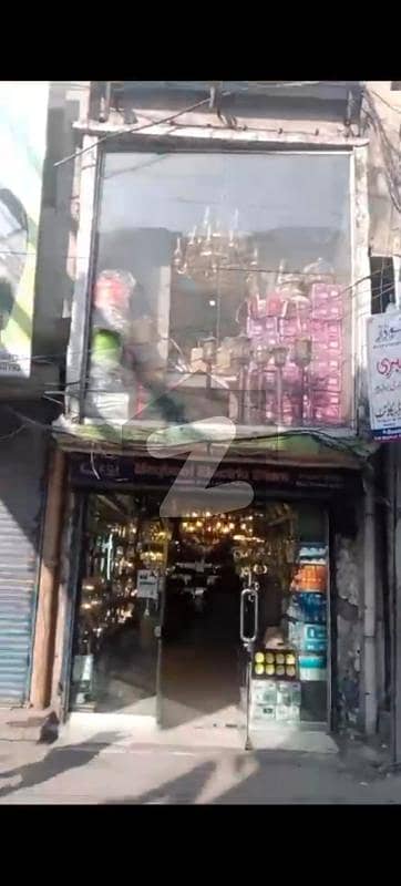 مال روڈ لاہور میں 3 مرلہ عمارت 9.0 کروڑ میں برائے فروخت۔