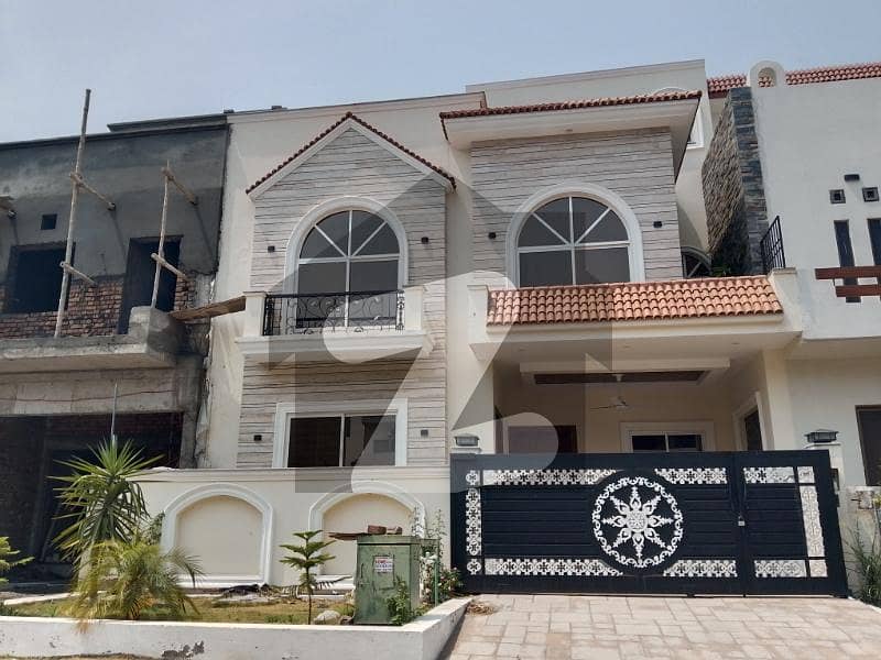 8 Marla House For Rent 8 Marla House For Rent