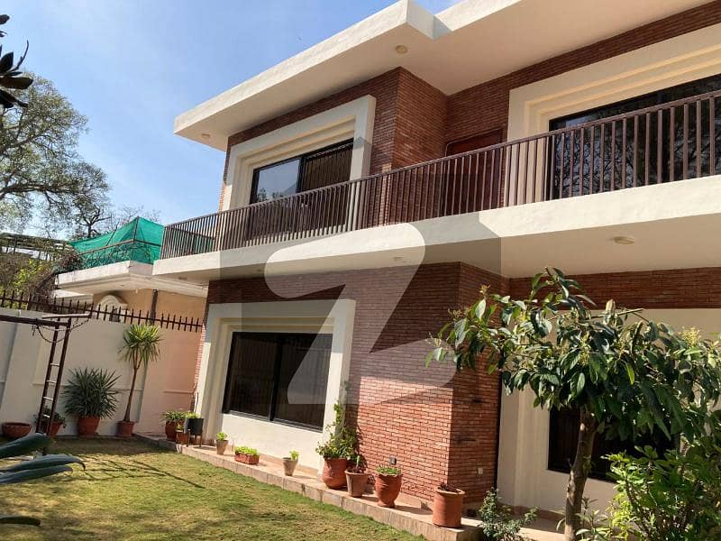 ایف ۔ 7/1 ایف ۔ 7,اسلام آباد میں 4 کمروں کا 1 کنال مکان 7.7 لاکھ میں کرایہ پر دستیاب ہے۔ ایف ۔ 7/1 ایف ۔ 7,اسلام آباد میں 4 کمروں کا 1 کنال مکان 7.7 لاکھ میں کرایہ پر دستیاب ہے۔