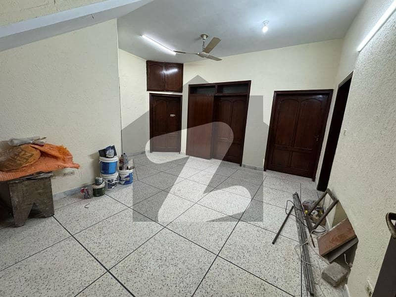 Spacious Ground Portion Available For Rent in G-10 Spacious Ground Portion Available For Rent in G-10