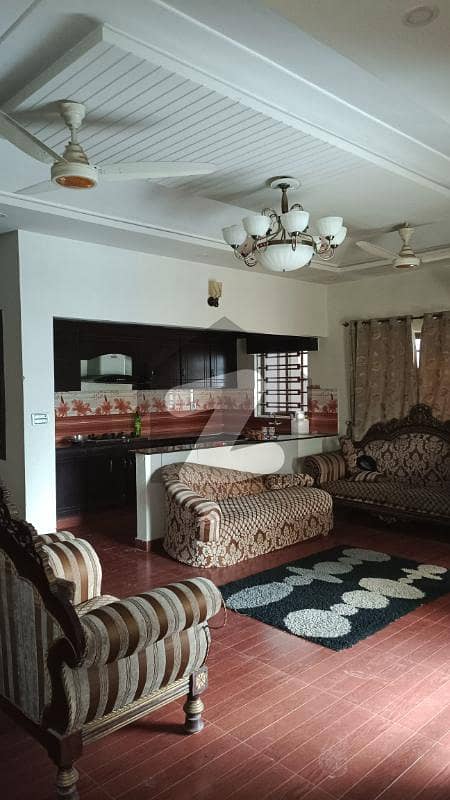 Upper Portion Available For Rent In Media Town Upper Portion Available For Rent In Media Town