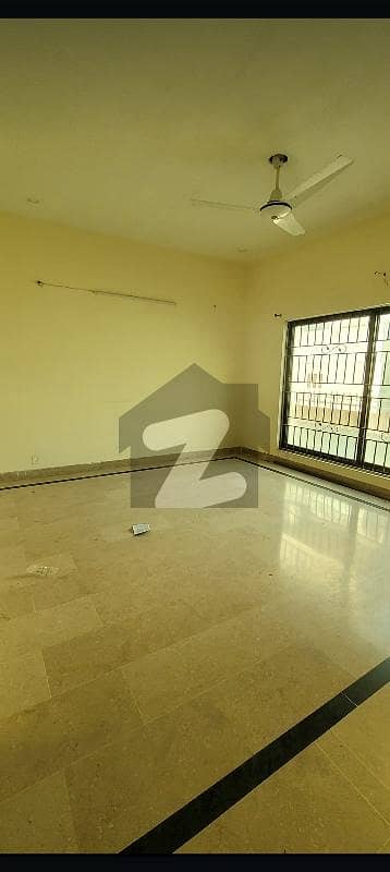 35x70 10 Marla House for rent in G-13 35x70 10 Marla House for rent in G-13