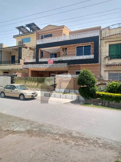 پی